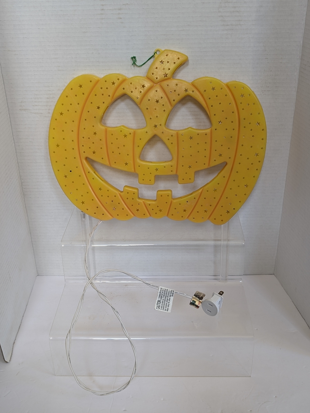 Halloween Pumpkin Lighted Jack-O'-Lantern Decoration - Yellow